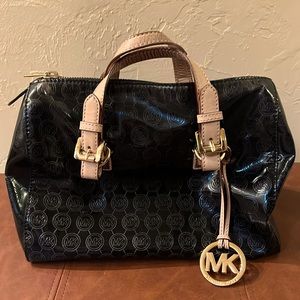 MICHAEL KORS HANDBAG